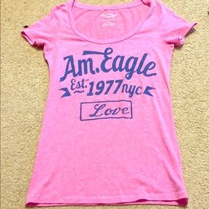 NEW size small American Eagle favorite tee